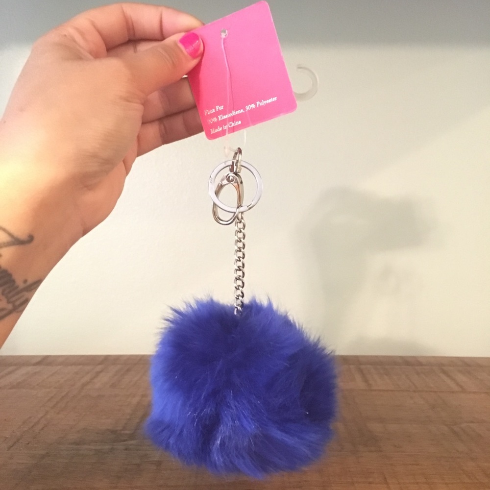 Keychain Fur Ball Blue